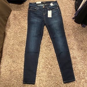 Judy Blue non distressed skinny jeans mid rise